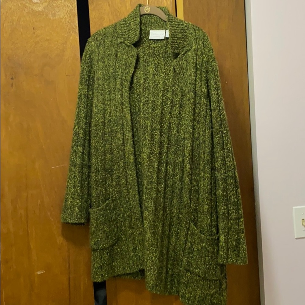 Collared cardigan